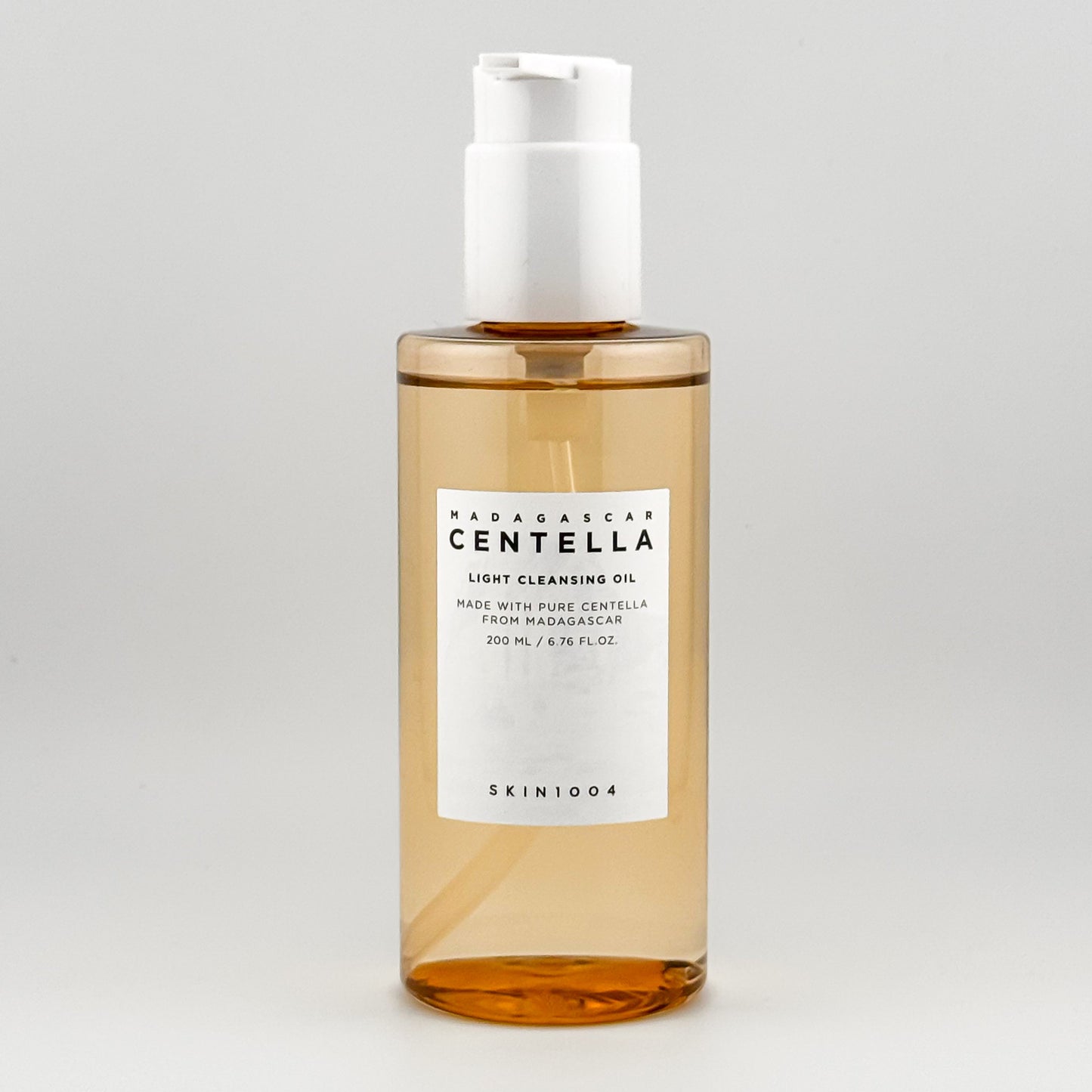 Madagascar Centella Light Cleansing Oil – SKIN1004