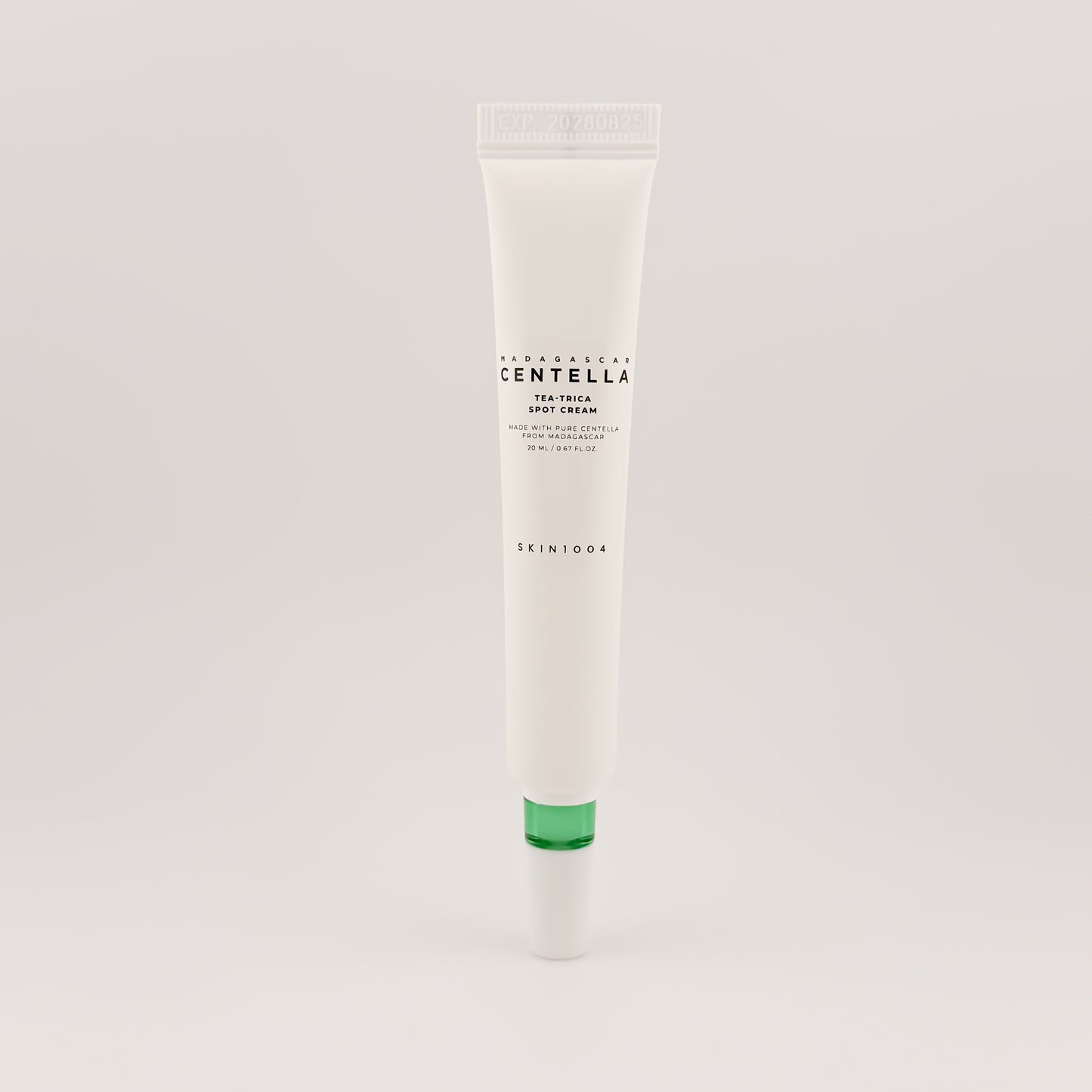MADAGASCAR CENTELLA TEA-TRICA SPOT CREAM - SKIN1004