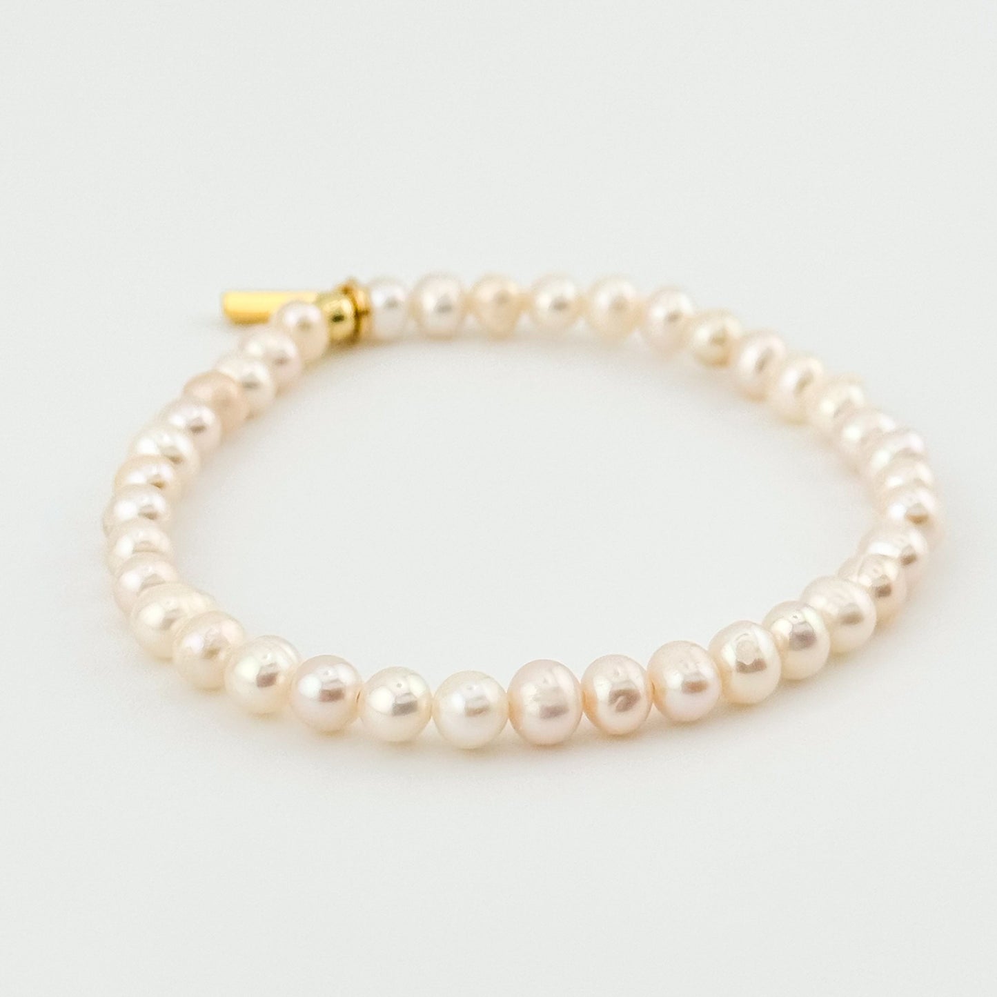 Timeless Pearl Bracelet