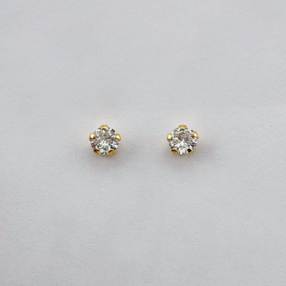 Simple and Elegant Earrings