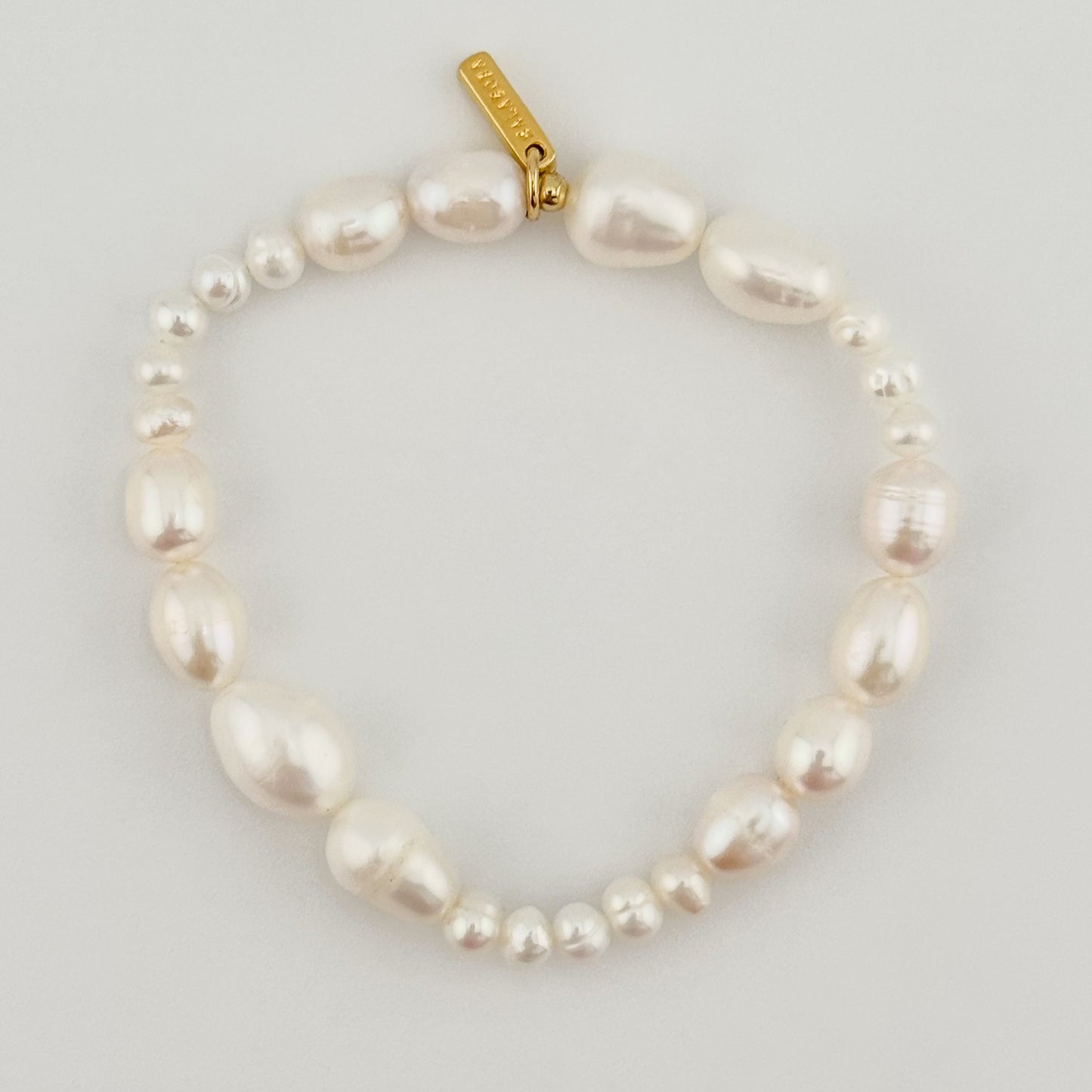 Pearl Loop Bracelet