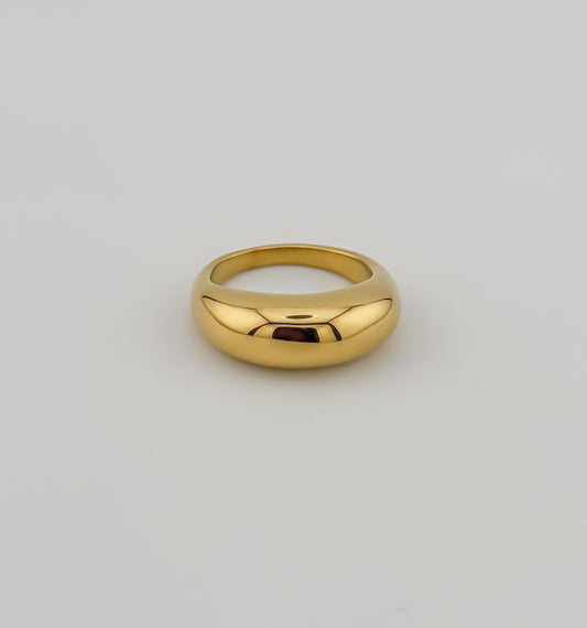 Regal Ring